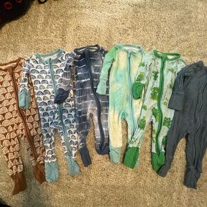 Little Sleepies Newborn Footed pajama set of 6